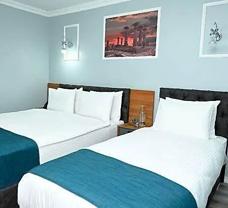 Asgard فندق مبيت وإفطار 3*