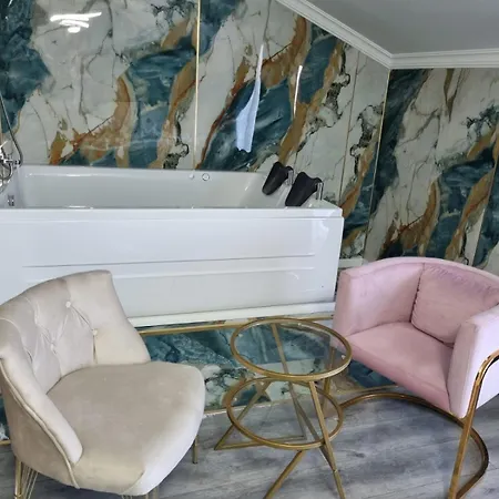 Couette-café Asgard 3*